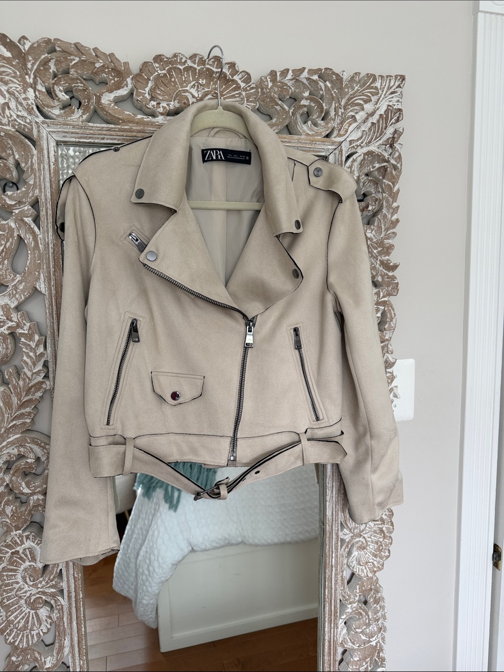 ZARA Light Beige Faux-Leather Biker Jacket with Belt
